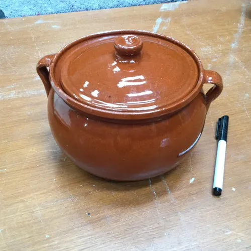 Brown Glazed Medium Crockpot Casserole Dish with Lid