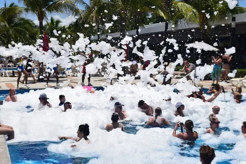 Alquiler Fiesta de la espuma en Barcelona Tarragona Lleida y Girona 