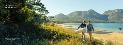 Devil Research - 6m media wall & frame