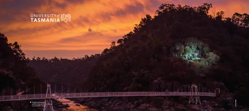(6m) Theatre graduates performing Mona Foma, Launceston Gorge.
