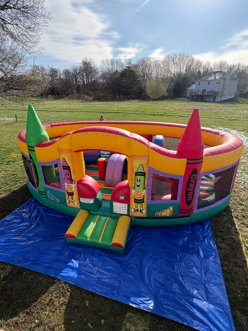 SPECIAL OFFER** Bounce house Bundle 15x20 (INCLUDES 1 8FT TABLE AND FOLDING CHAIRS)