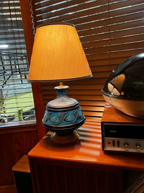 bitosi table lamp