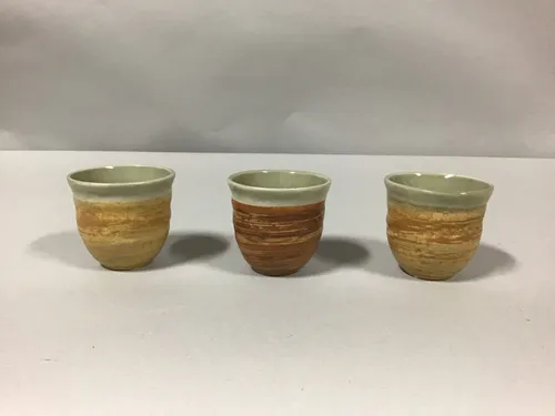 saki green and brown cups ceramic 3x