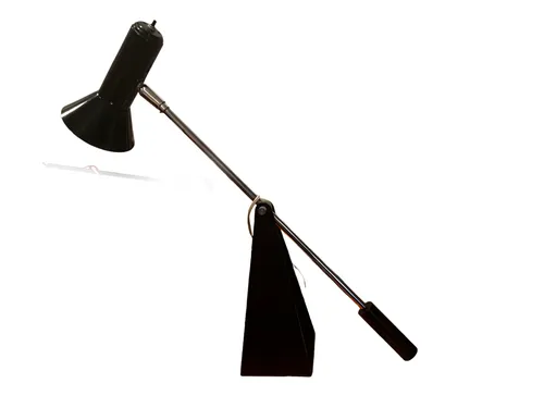 black cantilever task light