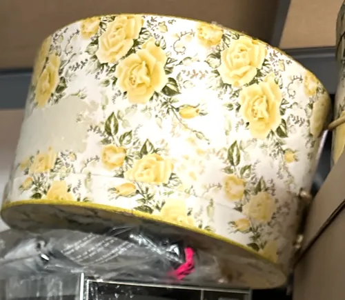 vintage hat box yellow roses  7