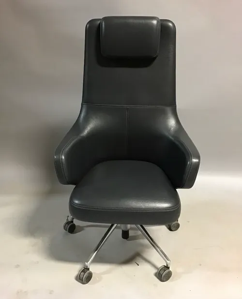 grand  executive high back office chair Vitra black leather 