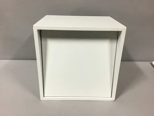wide modular box with door