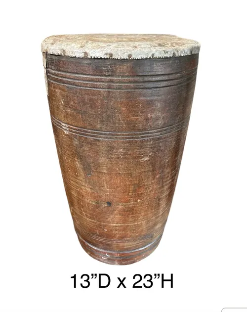 vintagw wooden pot grainholder