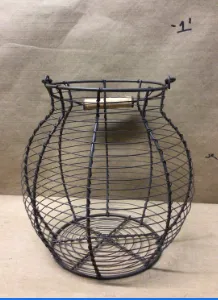 wire egg basket vintage 