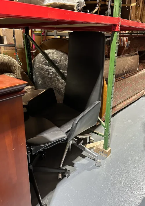 Zanotta Lord high back black executive office arm chair reclining swivel on wheels