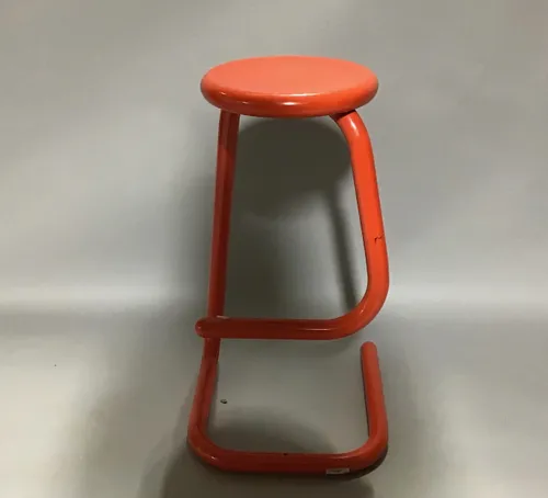paper clip stool red kinetic k700 