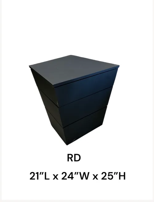   3 drawer cabinet/taboret  21x24x25h