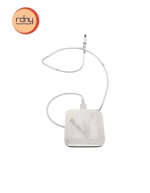 square white  credit card chip reader