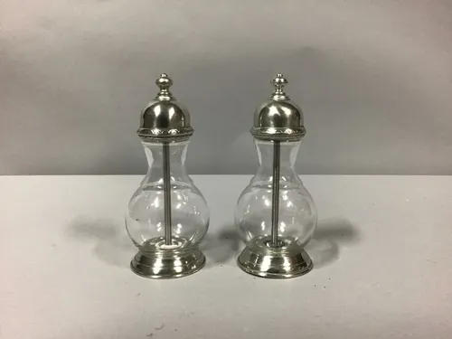 glass and pewter salt and pepper grinders match pewter 