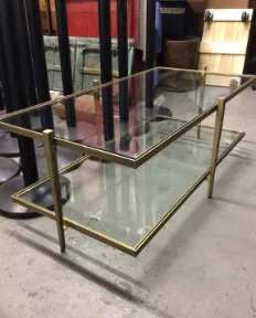 2 shelf coffee table brass / glass 26 x50 x18h