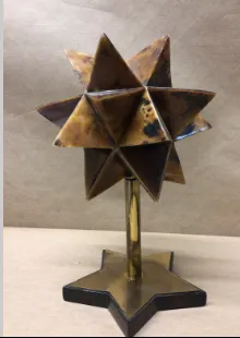 star statue  brown on stand