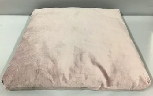 velvet square pillow 