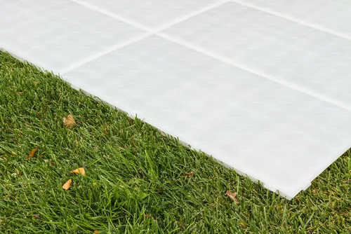 dance floor/outdoor flooring to provide firm ground on grass ( fast deck )