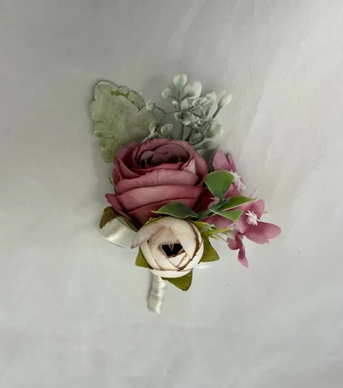 Pink Rose Boutonnière 