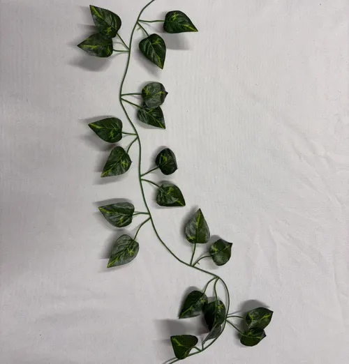 Ivy 3 Garland