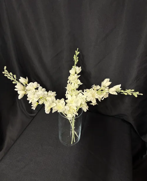 White Premade Modern Vase  Arrangement 4