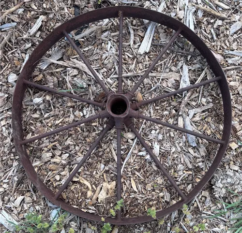 Iron Wagon Wheel 24”