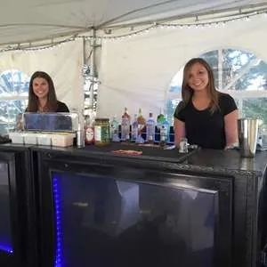 2 Bartenders For 8 hours