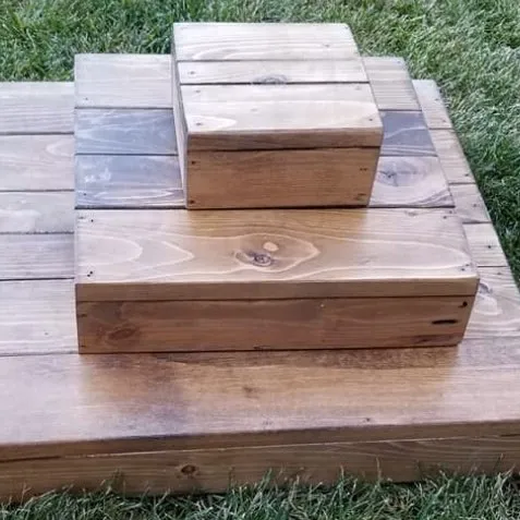 Cupcake Stand Rustic