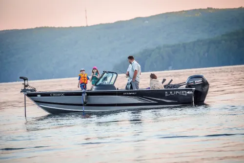  Sortie de pêche Guidée 100% / MATIN  / SEMAINE / 4 HEURES / LAC MASSAWIPPI