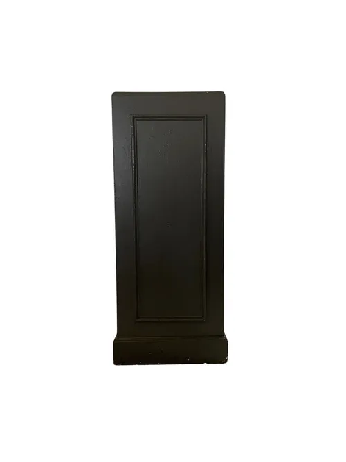 English Pedestal