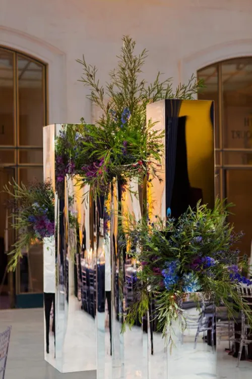 Mirror Columns