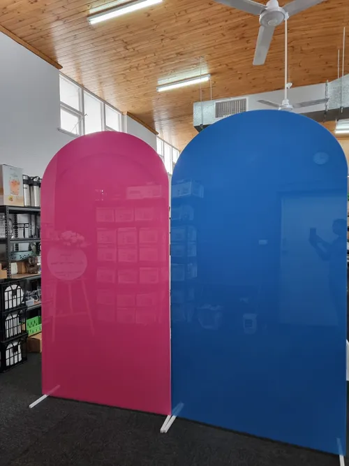 Acrylic Arch Backdrop - Pink