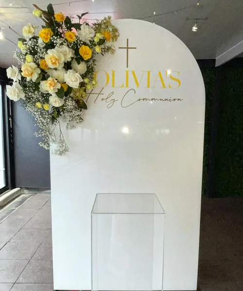 Acrylic Arch Backdrop