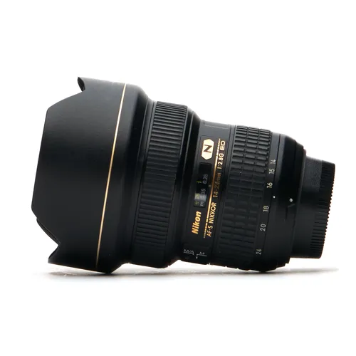 NIKON 14-24MM F2.8 LENS [ F - MOUNT ]
