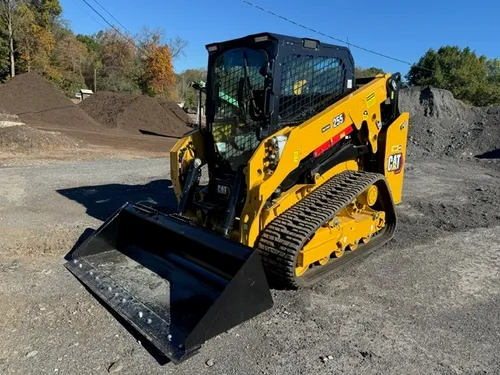 2025 Cat 255 Skid Steer