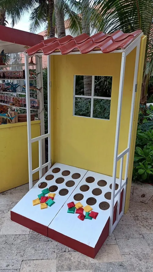 Stand de lanzamiento de sacos