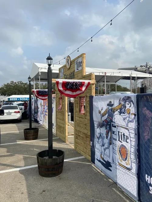 Rodeo / Corporate Events Light Post