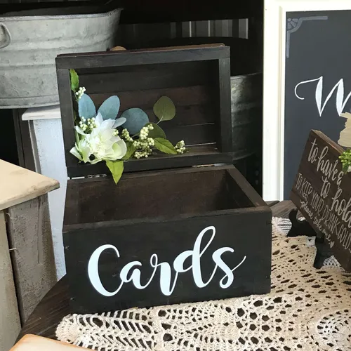 Card Box Trunk with Flowers