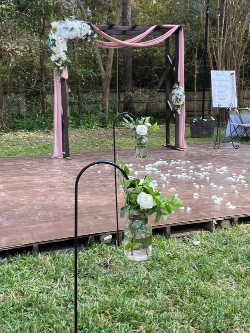 Arbor Farmhouse Style