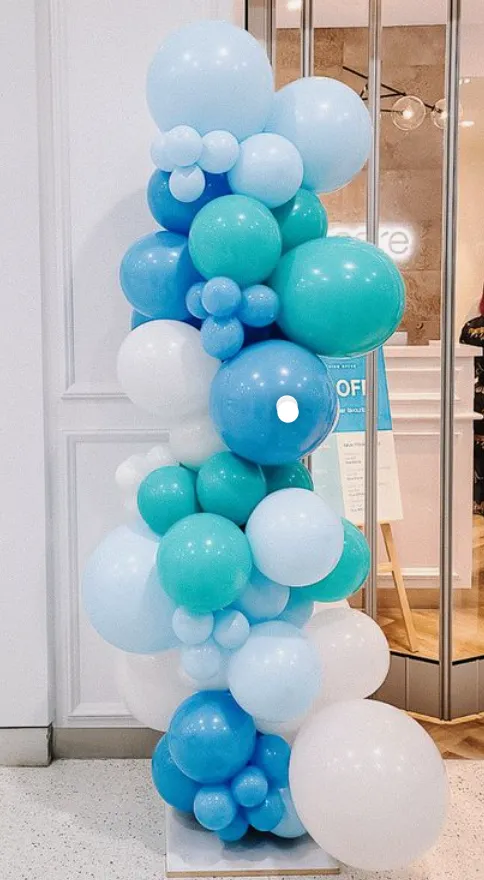 2M Balloon Towers (Set of 2)