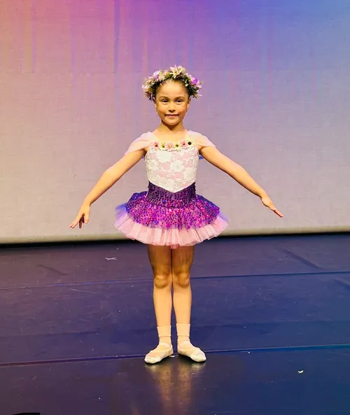 BL046 - PURPLE FLOWER TUTU