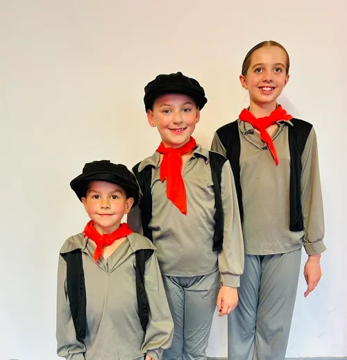 BL070 - CHIMNEY SWEEP