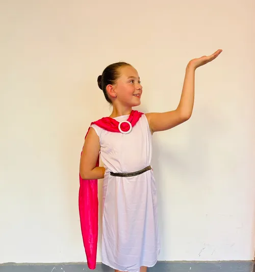 BL066 - GREEK GODDESS