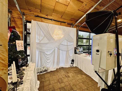 More than lovely Photo Booth