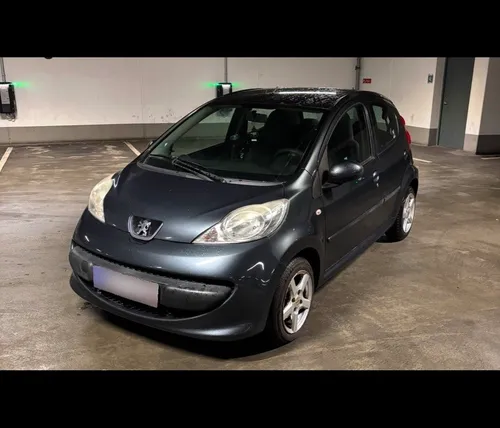 Peugeot 107 1,0I 5D MAN.