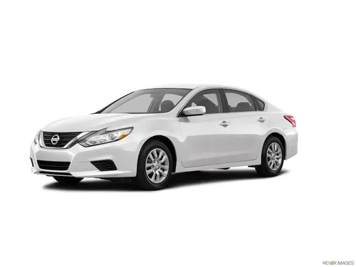 Nissan Altima 2016 silver
