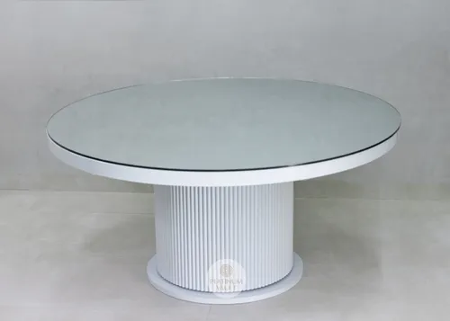 Segovia Uno Table