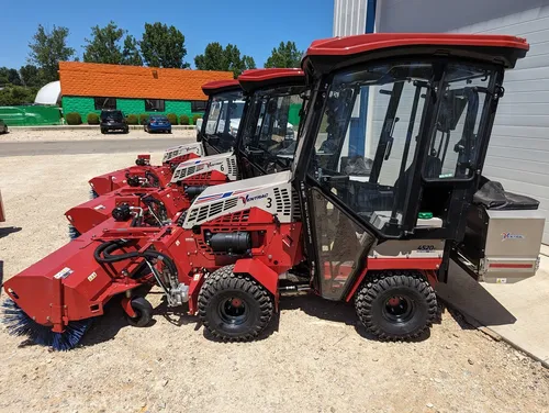 Ventrac 4520Y - 50-75 hours