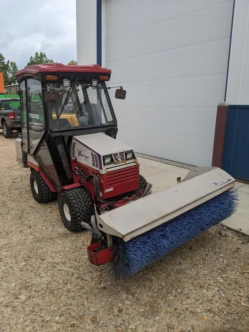 Ventrac 4500Y - 500-800 hours