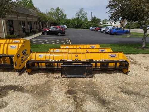 Arctic Sectional LD 13 - 1 or 2 Year Used 